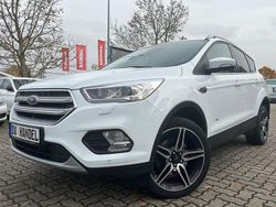 Weiß Gebraucht 2018 Ford Kuga Titanium SUV | 15.900 € (Fairer Preis)