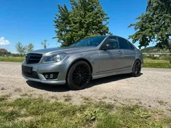 Grau Gebraucht 2014 Mercedes C350 Avantgarde Limousine | 21.500 €