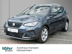 Grau Gebraucht 2024 Seat Arona FR SUV | 20.650 € (Guter Preis)
