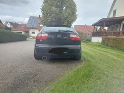 Schwarz Gebraucht 2004 Seat Leon Stella Limousine | 1.950 € (Fairer Preis)