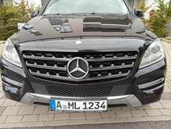 Schwarz Gebraucht 2012 Mercedes ML250 SUV | 12.900 € (Guter Preis)