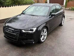 Schwarz Gebraucht 2013 Audi A3 Sportback S-Line Limousine | 9.900 € (Guter Preis)