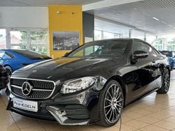 Schwarz Gebraucht 2020 Mercedes E220 AMG line Coupé | 35.999 € (Guter Preis)