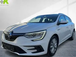 Arktisweiß (weiß) Gebraucht 2021 Renault Mégane GrandTour Zen Kombi | 19.440 € (Fairer Preis)