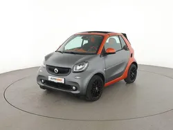Grau Gebraucht 2018 Smart ForTwo Cabrio Passion Cabrio | 15.580 € (Etwas zu teuer)