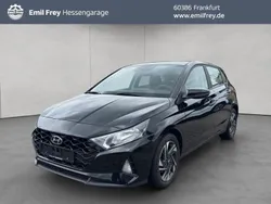 Schwarz Gebraucht 2023 Hyundai i20 Trend Kleinwagen | 16.950 € (Fairer Preis)