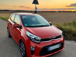 Rot Gebraucht 2018 Kia Picanto Spirit Kleinwagen | 8.900 € (Fairer Preis)