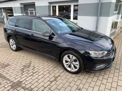 Schwarz Gebraucht 2020 VW Passat Kombi | 19.990 € (Superpreis)