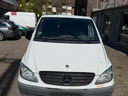 Weiß Gebraucht 2007 Mercedes Vito Van / Kleinbus | 2.000 €