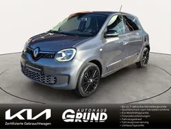 Lunar grey Gebraucht 2023 Renault Twingo Urban Night Kleinwagen | 14.450 € (Fairer Preis)