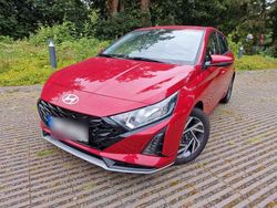 Rot Gebraucht 2024 Hyundai i20 Select Kleinwagen | 18.999 € (Fairer Preis)