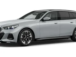 Gebraucht 2024 BMW 540 Kombi | 93.009 €
