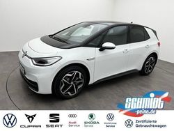 Gletscherweiss metallic (white), metallic Gebraucht 2023 VW ID.3 Pro Performance Kleinwagen | 31.400 € (Fairer Preis)