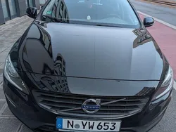 Schwarz Gebraucht 2016 Volvo V60 CC Pro Kombi | 15.000 € (Superpreis)