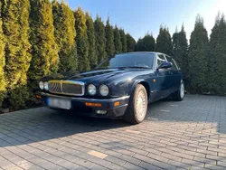 Blau Gebraucht 1997 Jaguar X300 Limousine | 15.900 €