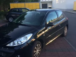 Schwarz Gebraucht 2010 Peugeot 206 Limousine | 900 € (Superpreis)