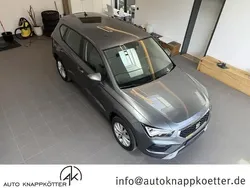 Weiß (candy weiss) Gebraucht 2024 Cupra Leon Limousine | 26.946 € (Etwas zu teuer)