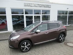 Braun Gebraucht 2014 Peugeot 2008 Allure SUV | 10.900 € (Teuer)