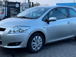 Silber Gebraucht 2008 Toyota Auris Sol Limousine | 3.600 € (Guter Preis)