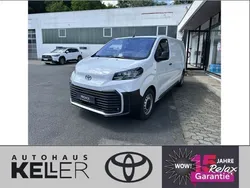 Icy white Gebraucht 2024 Toyota Proace Van | 29.960 € (Fairer Preis)