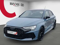 Kemoragrau metallic Gebraucht 2025 Audi RS3 Sportback Premium Kleinwagen | 67.240 € (Fairer Preis)