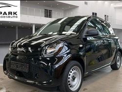 Schwarz Gebraucht 2022 Smart ForFour Electric Drive Limousine | 8.990 € (Guter Preis)