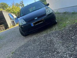 Schwarz Gebraucht 2005 Ford Fiesta Kleinwagen | 1.800 € (Etwas zu teuer)