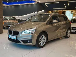 Platinsilber Gebraucht 2015 BMW 220 Active Tourer Van / Kleinbus | 13.999 € (Fairer Preis)