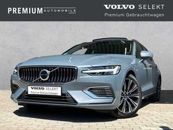 Gebraucht 2023 Volvo V60 Kombi | 42.790 € (Teuer)