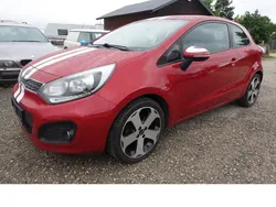 Rot Gebraucht 2012 Kia Rio Spirit Limousine | 5.950 € (Fairer Preis)