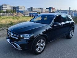 Schwarz Gebraucht 2021 Mercedes GLC300 SUV | 41.000 € (Guter Preis)