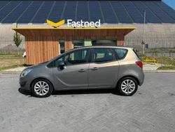 Braun Gebraucht 2013 Opel Meriva Van / Kleinbus | 6.499 € (Guter Preis)