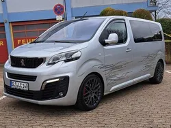 Silber Gebraucht 2018 Peugeot Traveller Business-Line Van / Kleinbus | 25.950 € (Superpreis)
