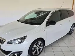 Weiß metallic Gebraucht 2017 Peugeot 308 GT-line Kombi | 9.000 € (Guter Preis)