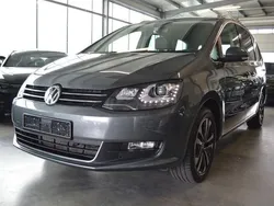 Grau Gebraucht 2020 VW Sharan United Van / Kleinbus | 33.990 € (Teuer)