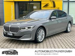 Grau Gebraucht 2021 BMW 730 Limousine | 45.980 € (Superpreis)