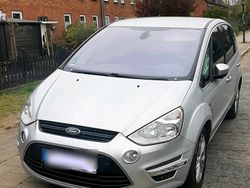 Grau Gebraucht 2014 Ford Galaxy S Van / Kleinbus | 6.800 € (Etwas zu teuer)