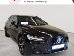 Schwarz Gebraucht 2022 Volvo V60 Ultimate Kombi | 29.989 € (Etwas zu teuer)