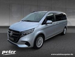 Hightechsilber metallic Gebraucht 2025 Mercedes V220 Style Van / Kleinbus | 59.990 € (Teuer)