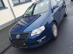 Blau Gebraucht 2007 VW Passat Kombi | 999 € (Superpreis)