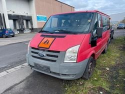 Rot Gebraucht 2011 Ford Transit Van / Kleinbus | 7.240 € (Teuer)