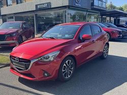 Andere Gebraucht 2015 Mazda 2 | 10.900 € (Fairer Preis)