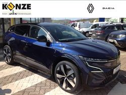 Blau (nachtblau metallic, black pearlschwarz) Gebraucht 2024 Renault Mégane Techno Limousine | 33.690 € (Fairer Preis)