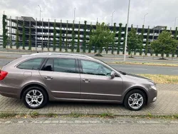 Bronzmettalic Gebraucht 2013 Skoda Superb Ambition Kombi | 11.900 € (Guter Preis)