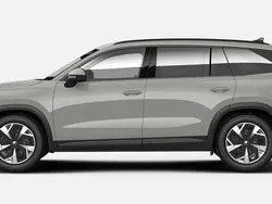 Graphitegrau metallic Neu 2025 Skoda Kodiaq Selection SUV | 39.862 € (Guter Preis)