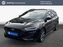 Agate black metallic Gebraucht 2023 Ford Focus ST-Line Kombi | 24.250 € (Guter Preis)