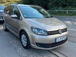 Gelb Gebraucht 2014 VW Touran Cup Van / Kleinbus | 7.500 € (Guter Preis)
