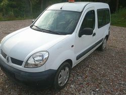 Weiß Gebraucht 2005 Renault Kangoo Authentique Van / Kleinbus | 1.600 € (Superpreis)