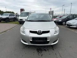 Silber Gebraucht 2007 Toyota Auris Limousine | 3.600 € (Guter Preis)