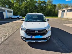 Weiß Gebraucht 2019 Dacia Lodgy Stepway Van / Kleinbus | 10.500 € (Fairer Preis)